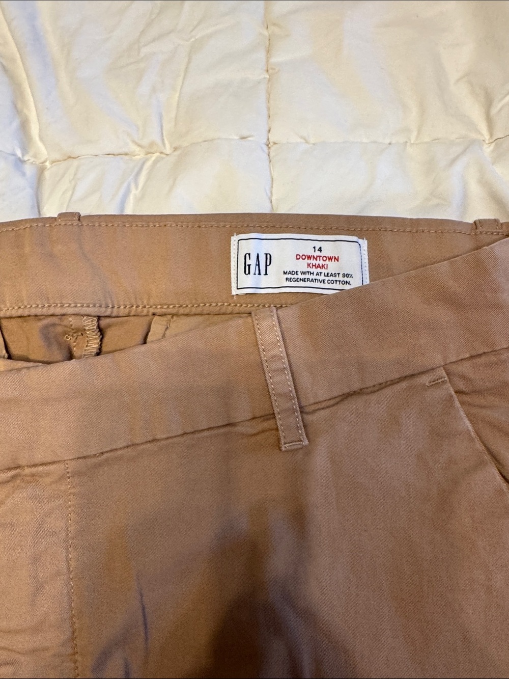 GAP Downtown Khaki Women’s Tan Chino Pants with stretch